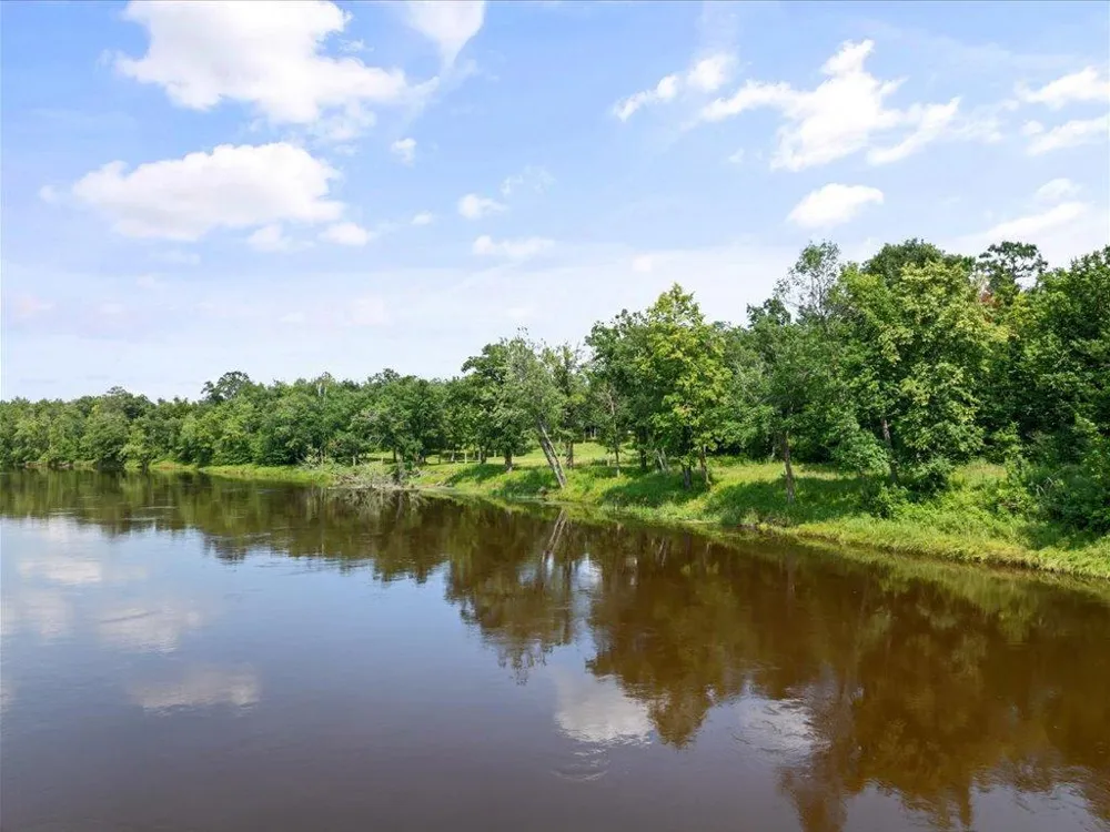 17741 River Road Crosby, MN 56441