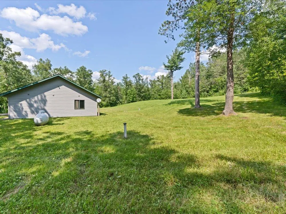 17741 River Road Crosby, MN 56441