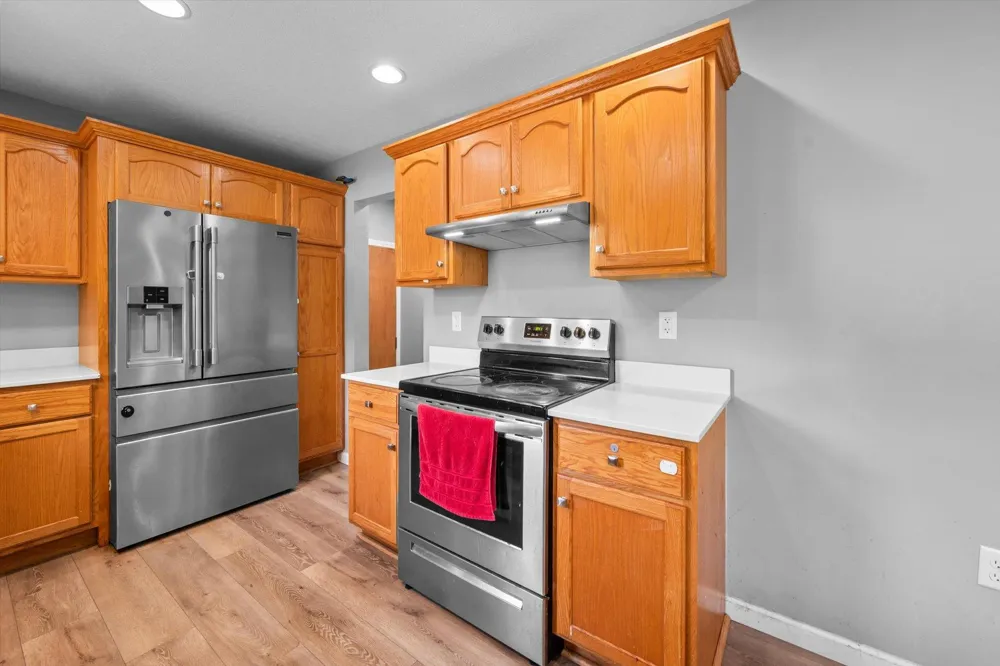 2656 Fremont Avenue E Maplewood, MN 55119