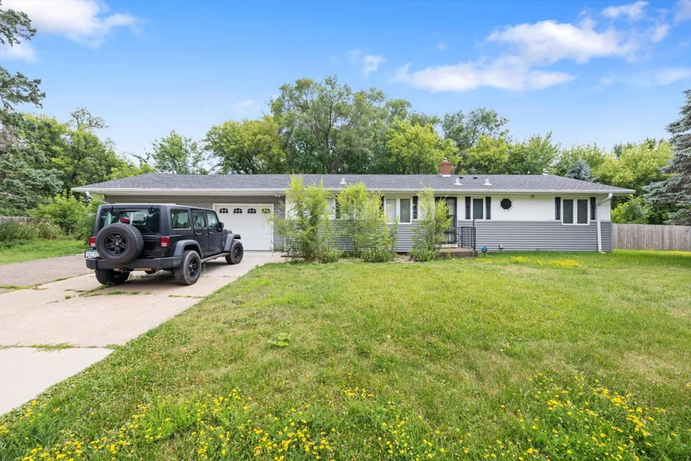 2656 Fremont Avenue E Maplewood, MN 55119