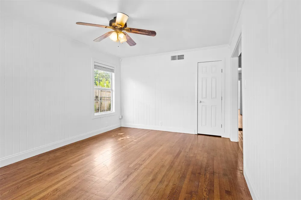 5204 Roxie Street Haltom City, TX 76117