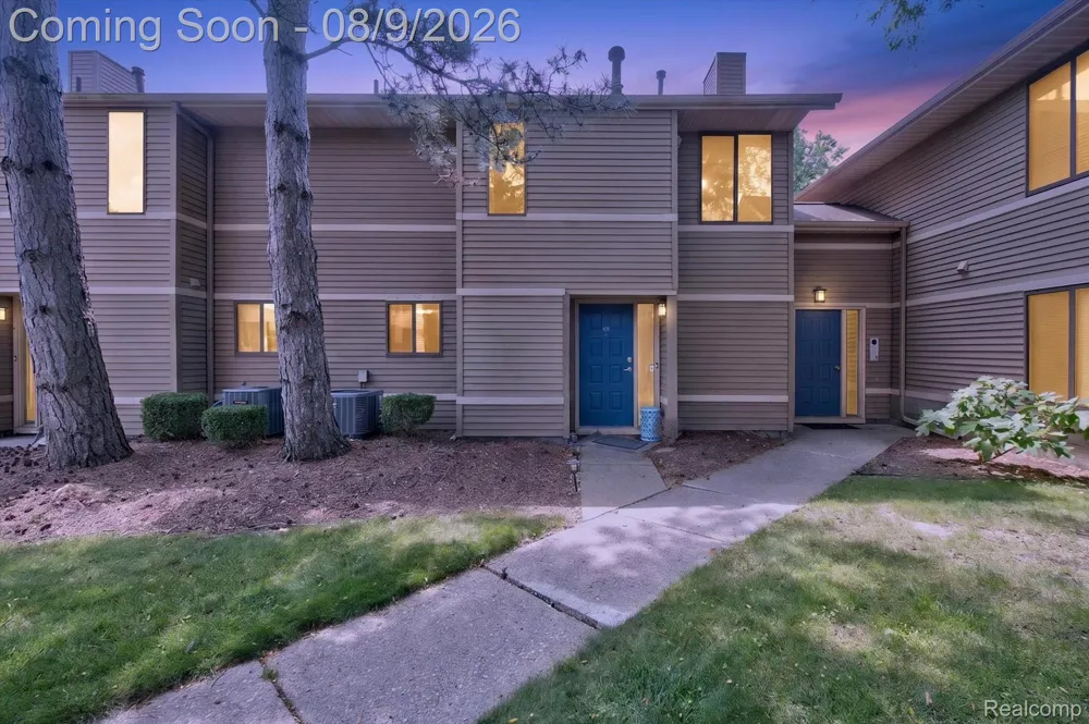 175 Briarcrest Drive #102 Ann Arbor City, MI 48104