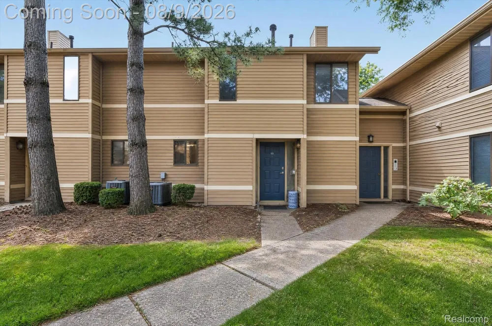 175 Briarcrest Drive #102 Ann Arbor City, MI 48104