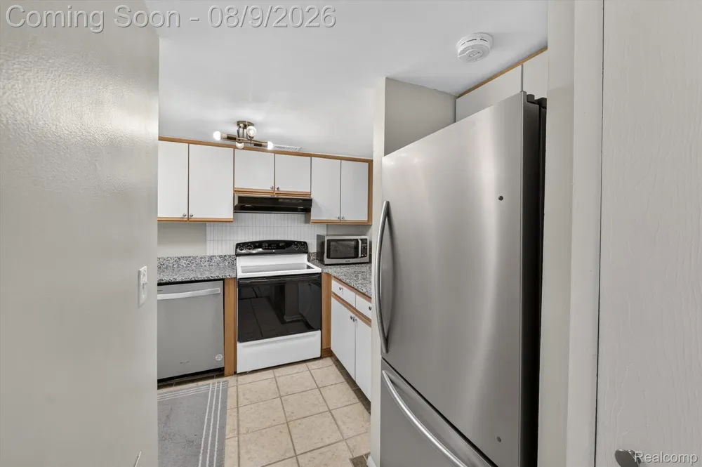 175 Briarcrest Drive #102 Ann Arbor City, MI 48104