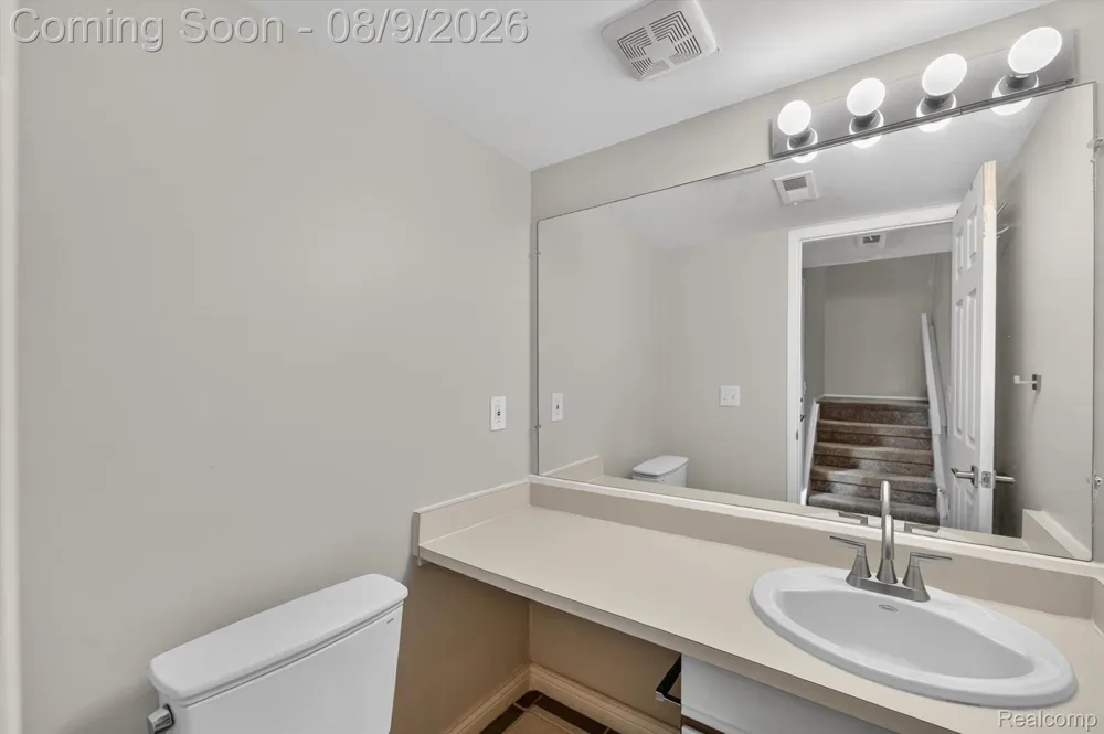 175 Briarcrest Drive #102 Ann Arbor City, MI 48104