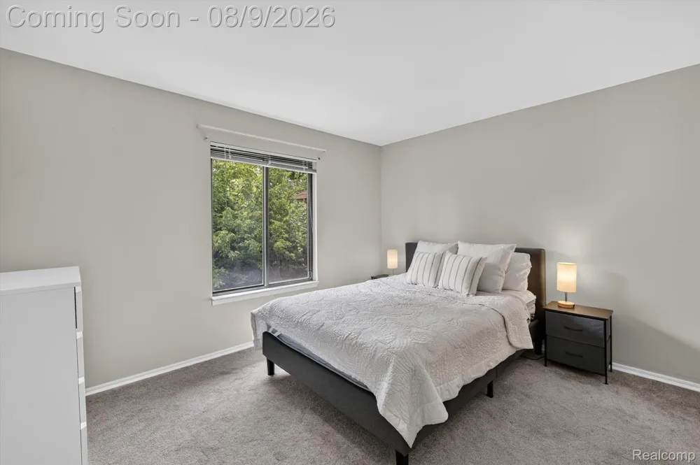 175 Briarcrest Drive #102 Ann Arbor City, MI 48104
