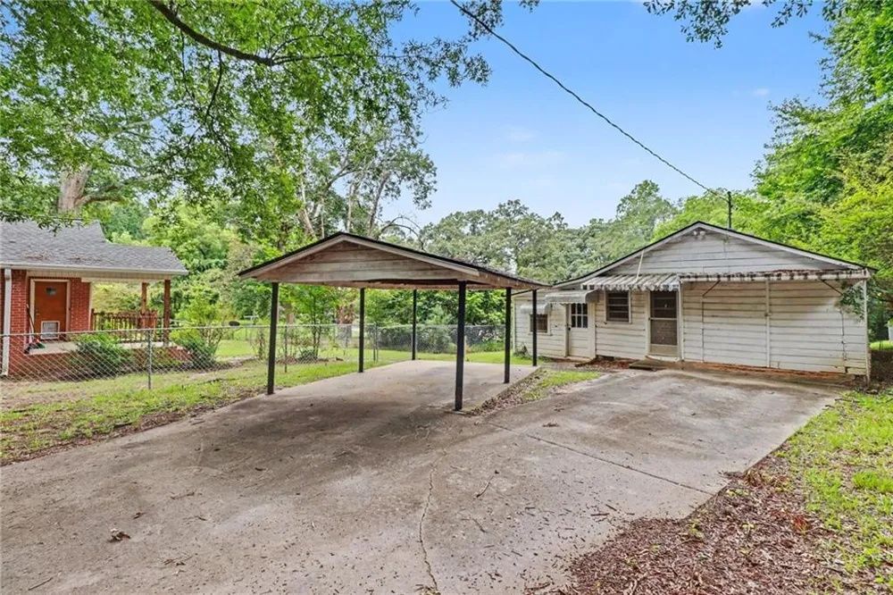 160 Connecticut Avenue Tallapoosa, GA 30176