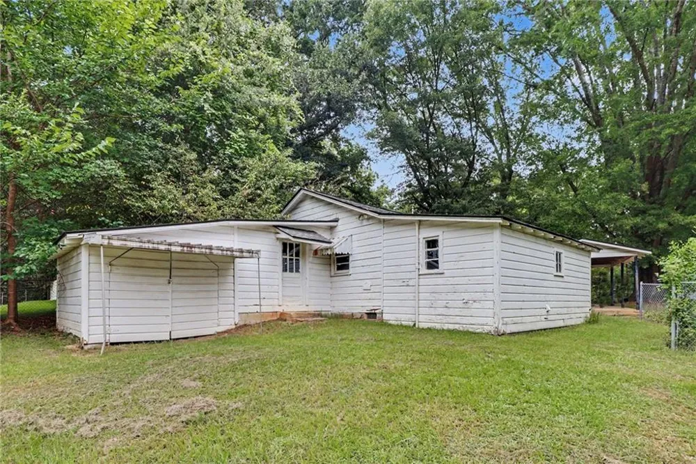 160 Connecticut Avenue Tallapoosa, GA 30176