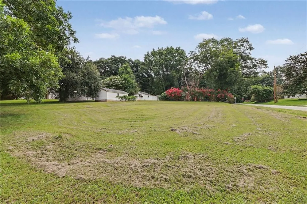 160 Connecticut Avenue Tallapoosa, GA 30176