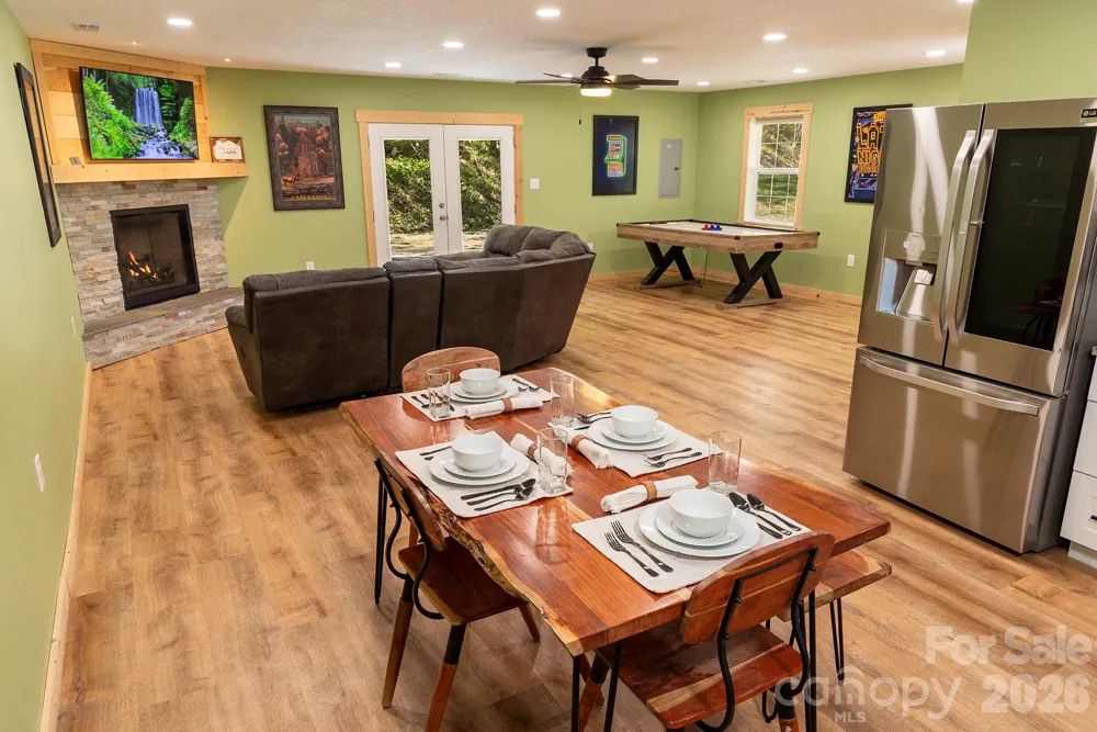 95 Lasso Lane Waynesville, NC 28785