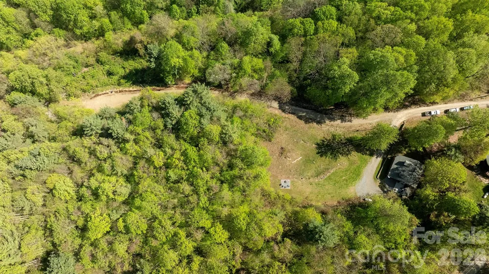 95 Lasso Lane Waynesville, NC 28785