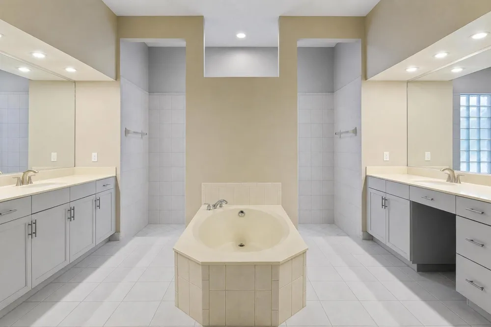 4465 Wellington Shores Drive Wellington, FL 33449