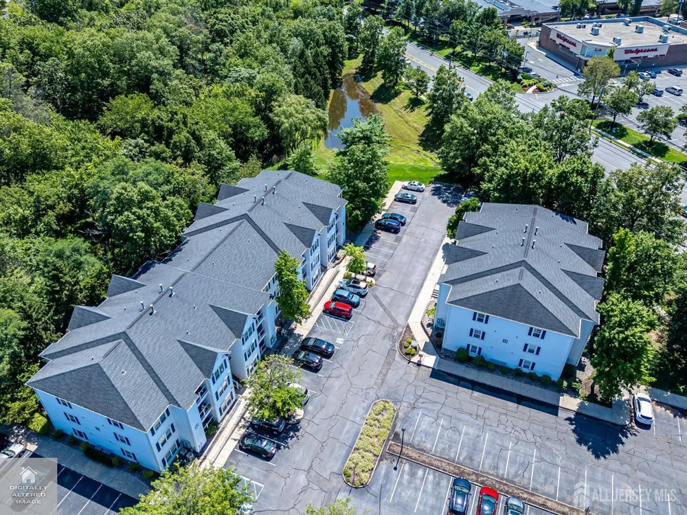 1413 Waterford Drive Edison, NJ 08817