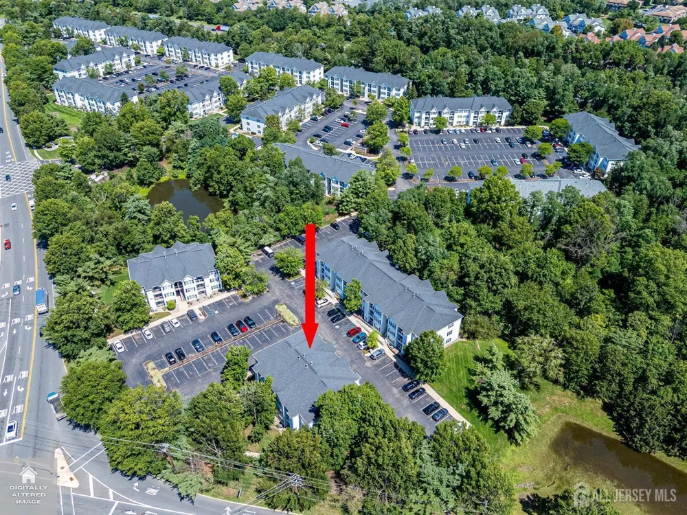 1413 Waterford Drive Edison, NJ 08817
