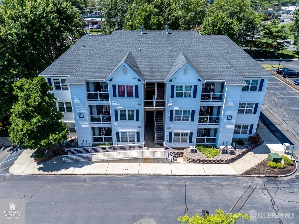 1413 Waterford Drive Edison, NJ 08817