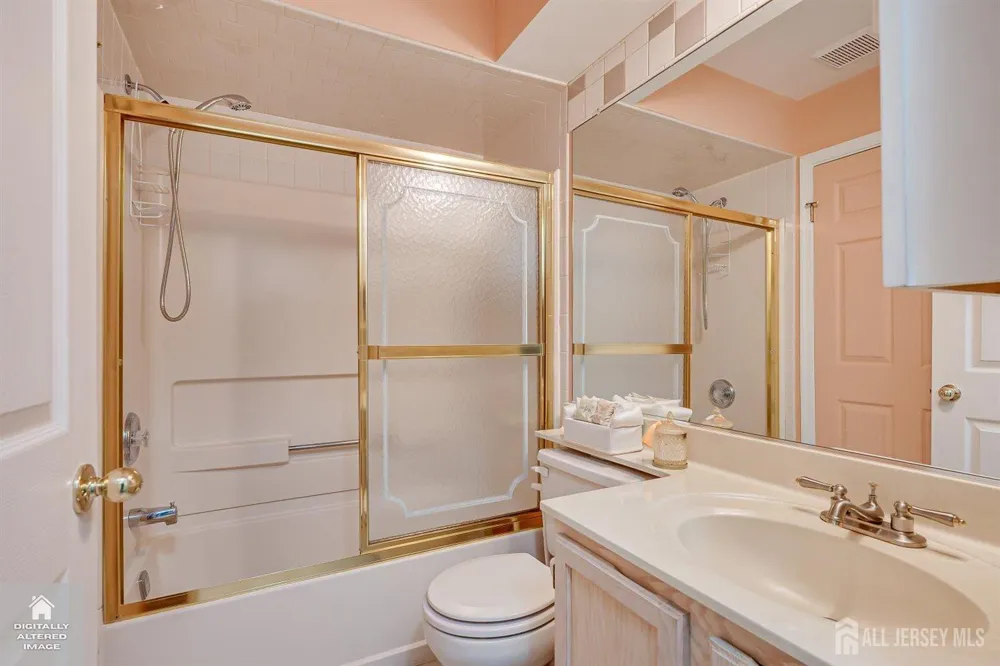 1413 Waterford Drive Edison, NJ 08817