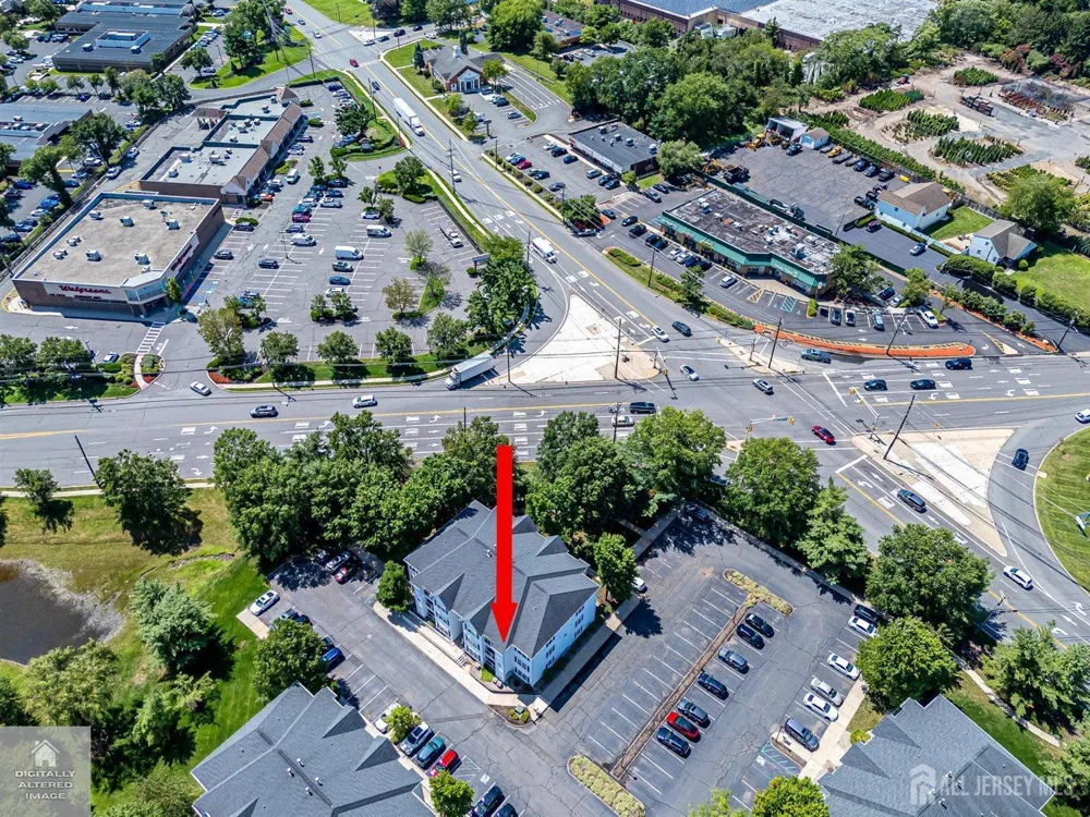 1413 Waterford Drive Edison, NJ 08817