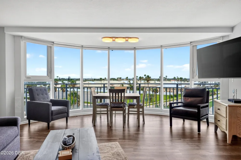 2625 S Atlantic Avenue #5SW Daytona Beach Shores, FL 32118