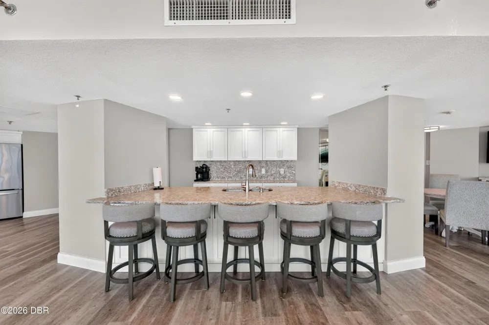 2625 S Atlantic Avenue #5SW Daytona Beach Shores, FL 32118