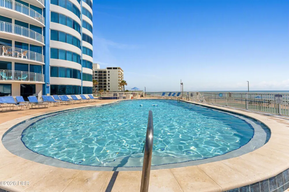 2625 S Atlantic Avenue #5SW Daytona Beach Shores, FL 32118