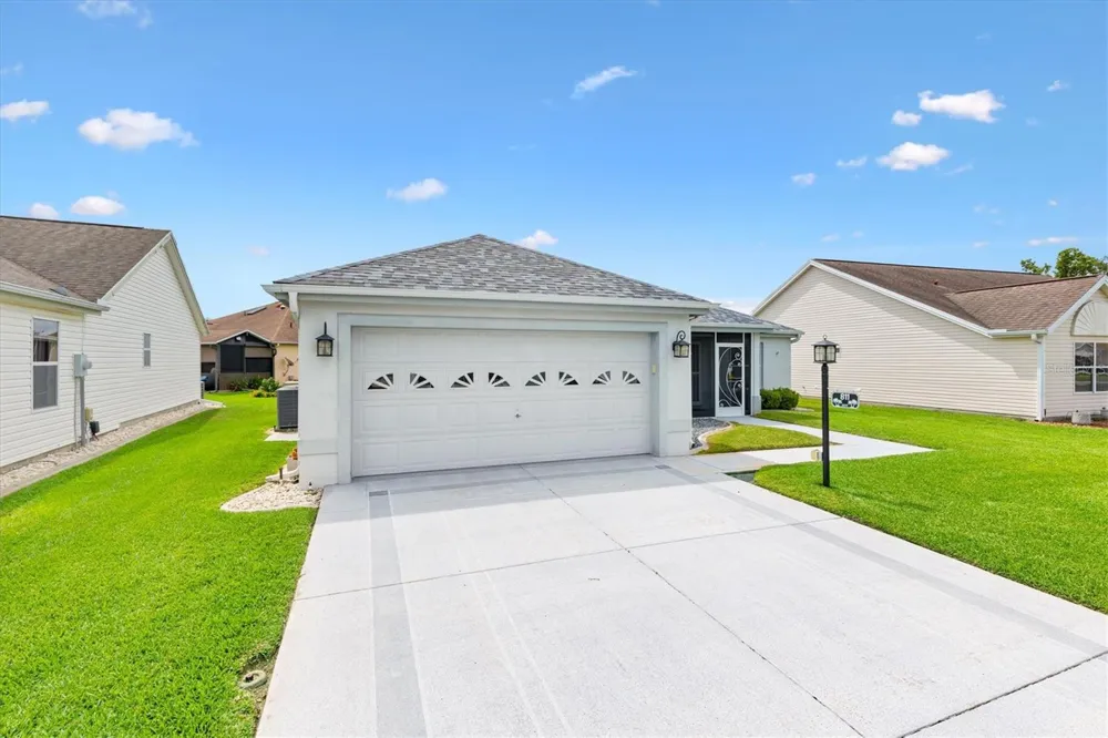 811 SAN SALVADOR DRIVE The Villages, FL 32159