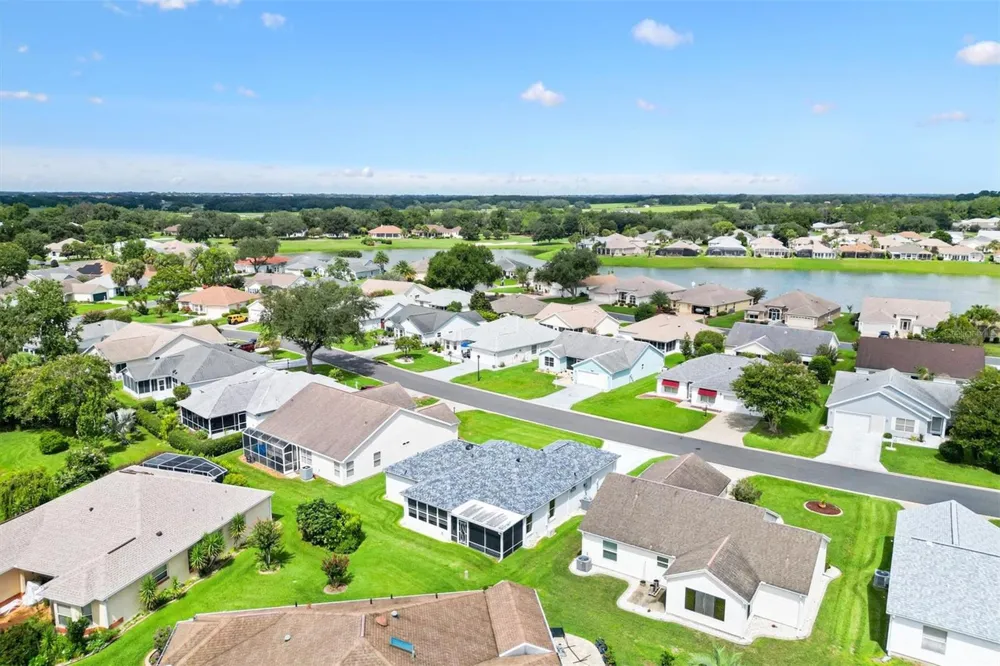 811 SAN SALVADOR DRIVE The Villages, FL 32159