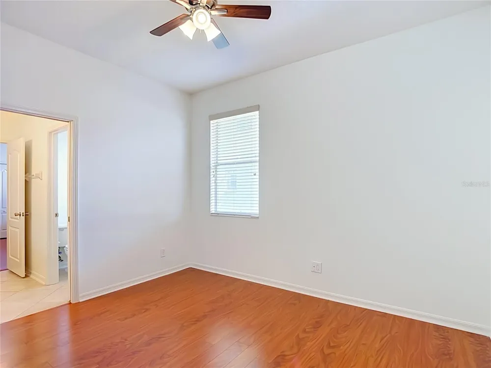 220 RONJA LANE Valrico, FL 33594