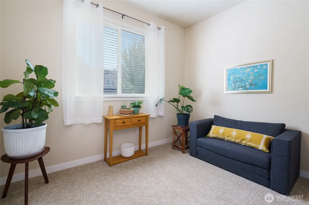 1758 Hillcrest Loop Mount Vernon, WA 98274