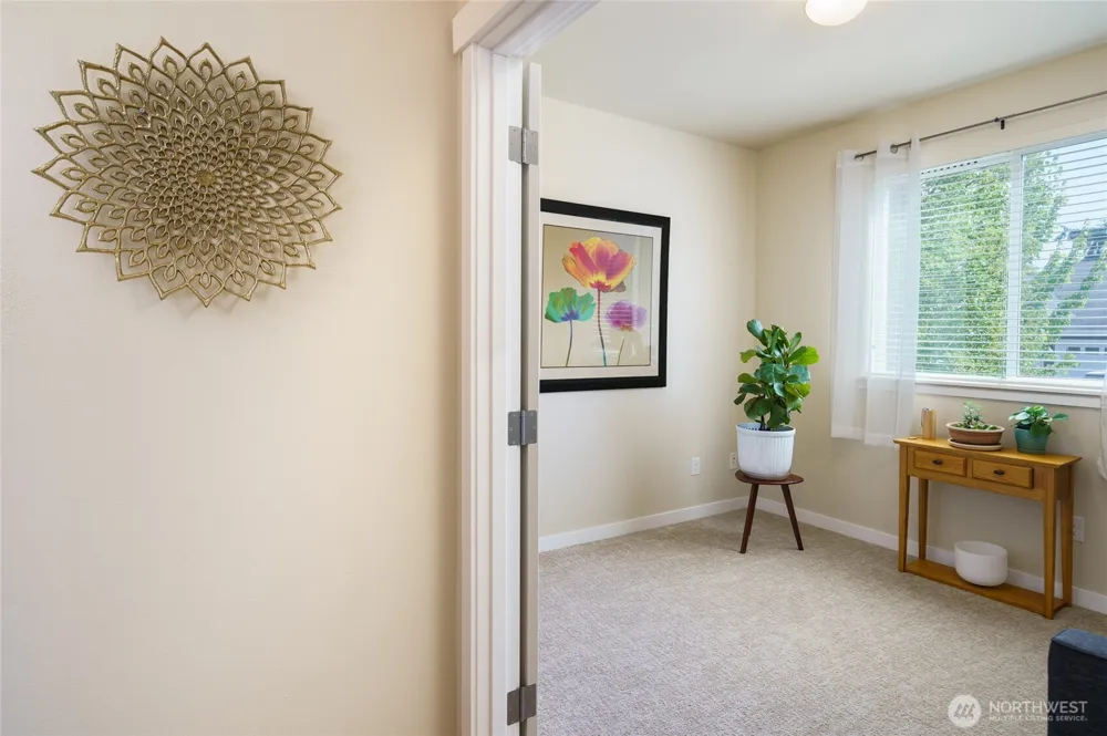 1758 Hillcrest Loop Mount Vernon, WA 98274