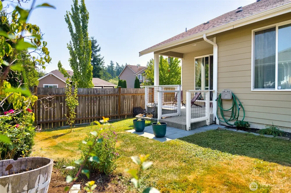 1758 Hillcrest Loop Mount Vernon, WA 98274