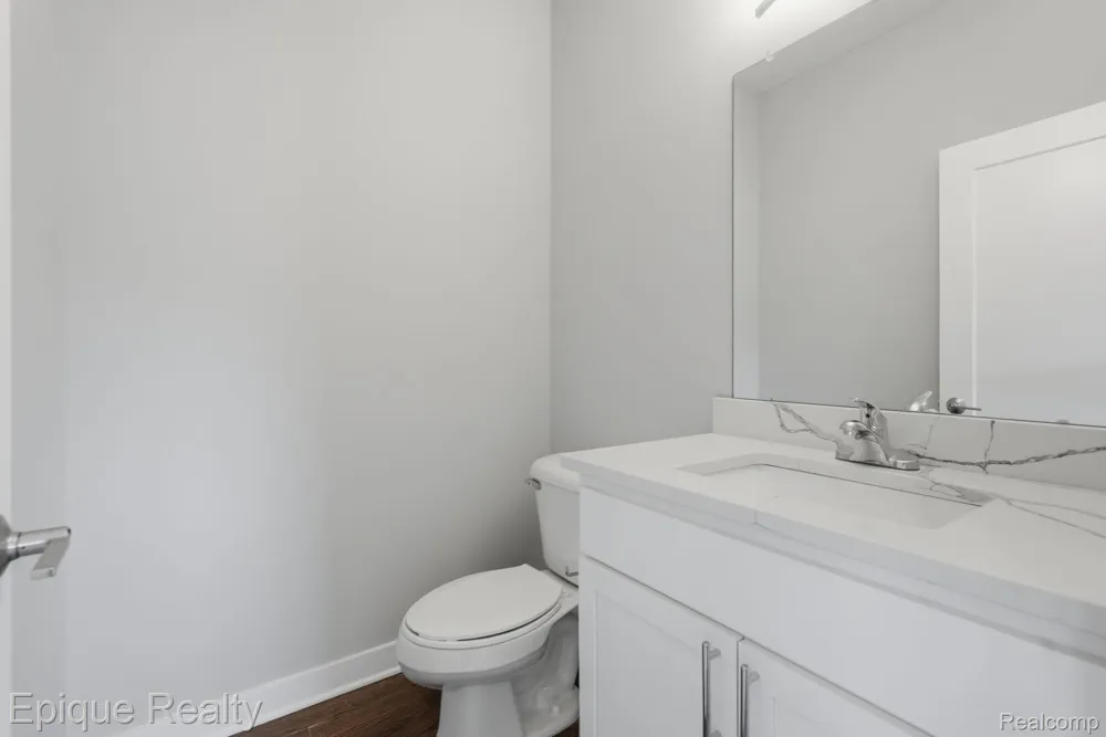 25533 Meadowbrook Road #42 Novi City, MI 48375