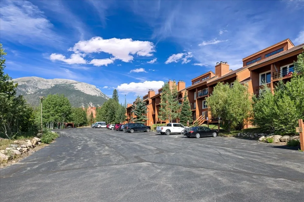91300 Ryan Gulch Road #91301 Silverthorne, CO 80498