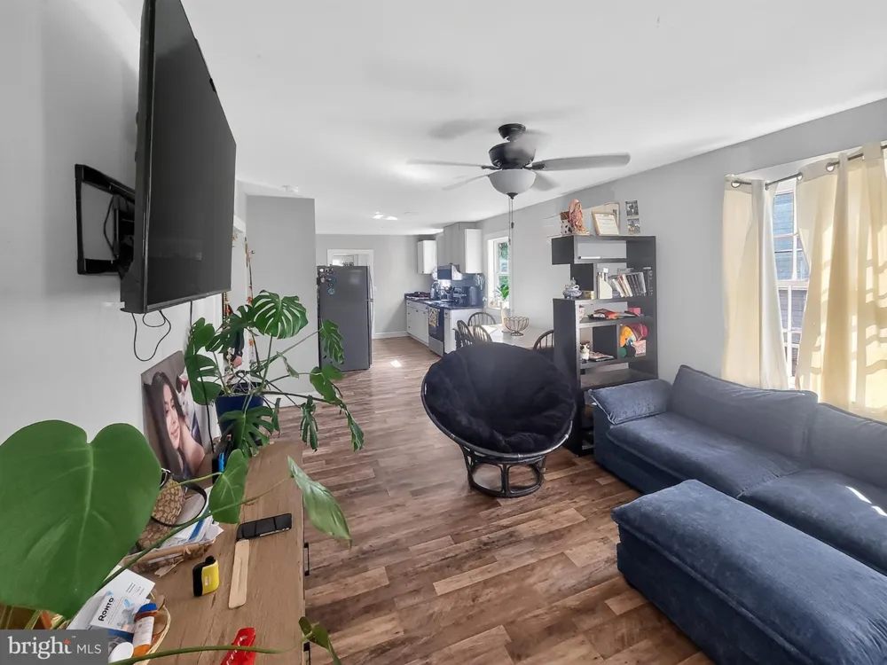 913 ROSLYN AVENUE Cambridge, MD 21613
