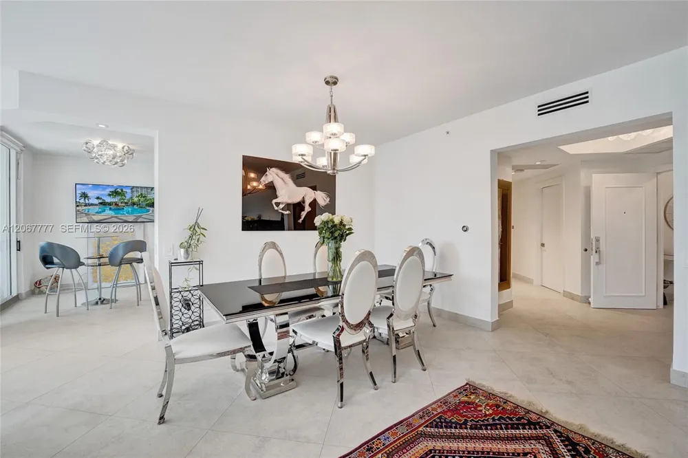 21200 Point Place #403 Aventura, FL 33180