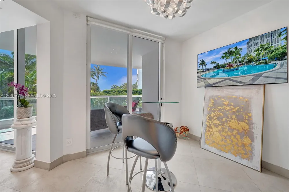 21200 Point Place #403 Aventura, FL 33180