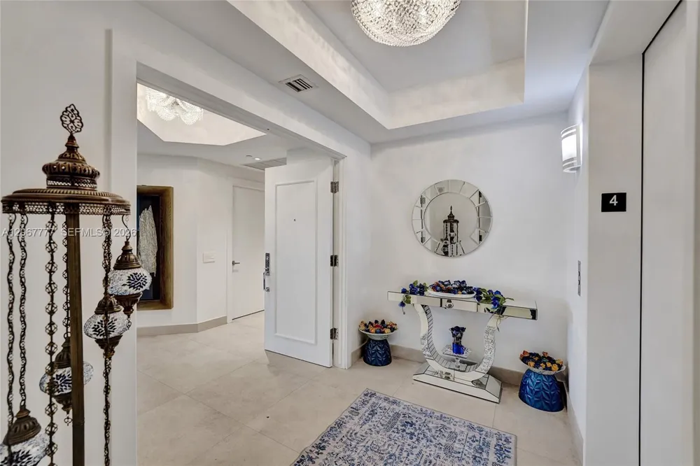 21200 Point Place #403 Aventura, FL 33180