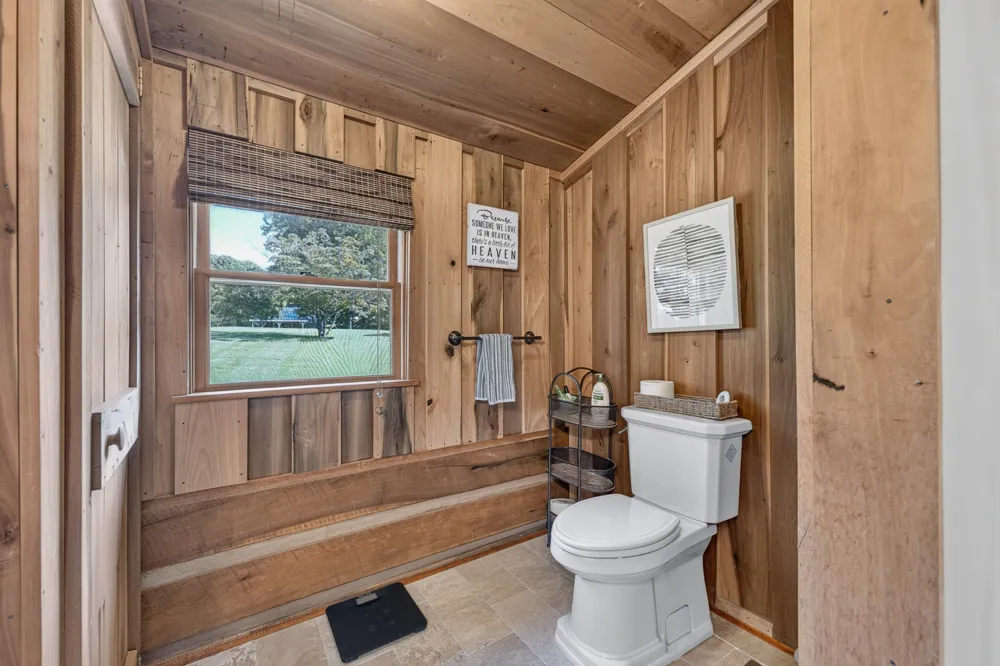52 Narrows Dr Winchester, TN 37398