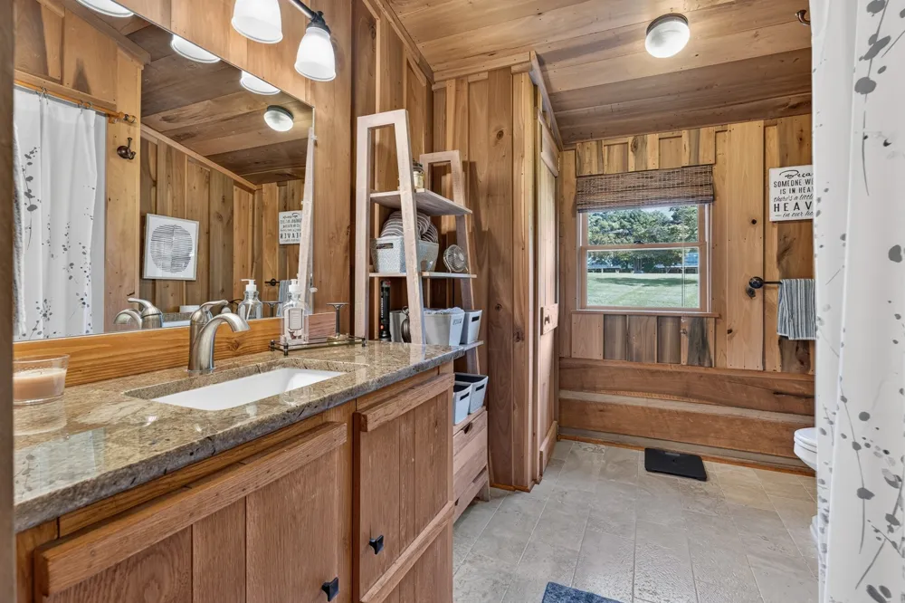 52 Narrows Dr Winchester, TN 37398
