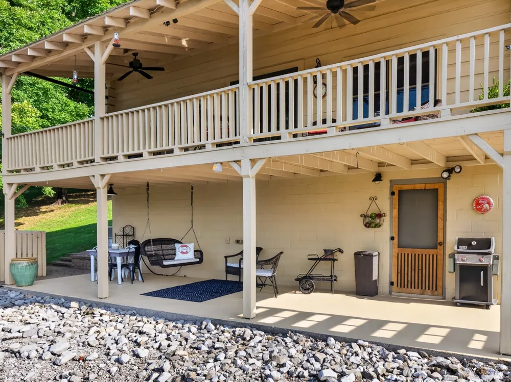 52 Narrows Dr Winchester, TN 37398