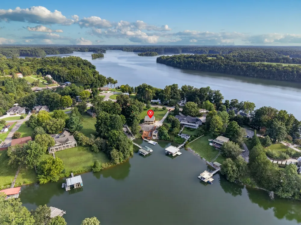 52 Narrows Dr Winchester, TN 37398