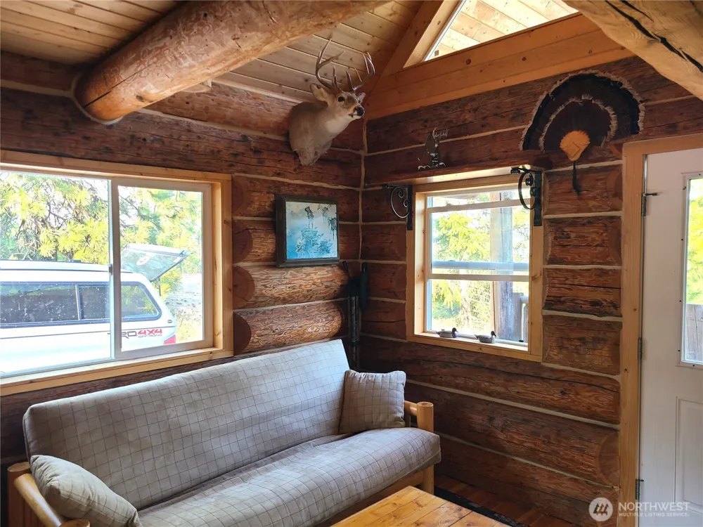 20 Doe Mountain Road Tonasket, WA 98855