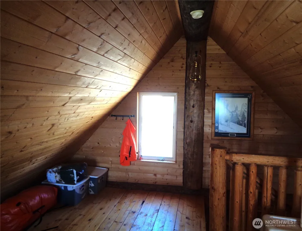 20 Doe Mountain Road Tonasket, WA 98855