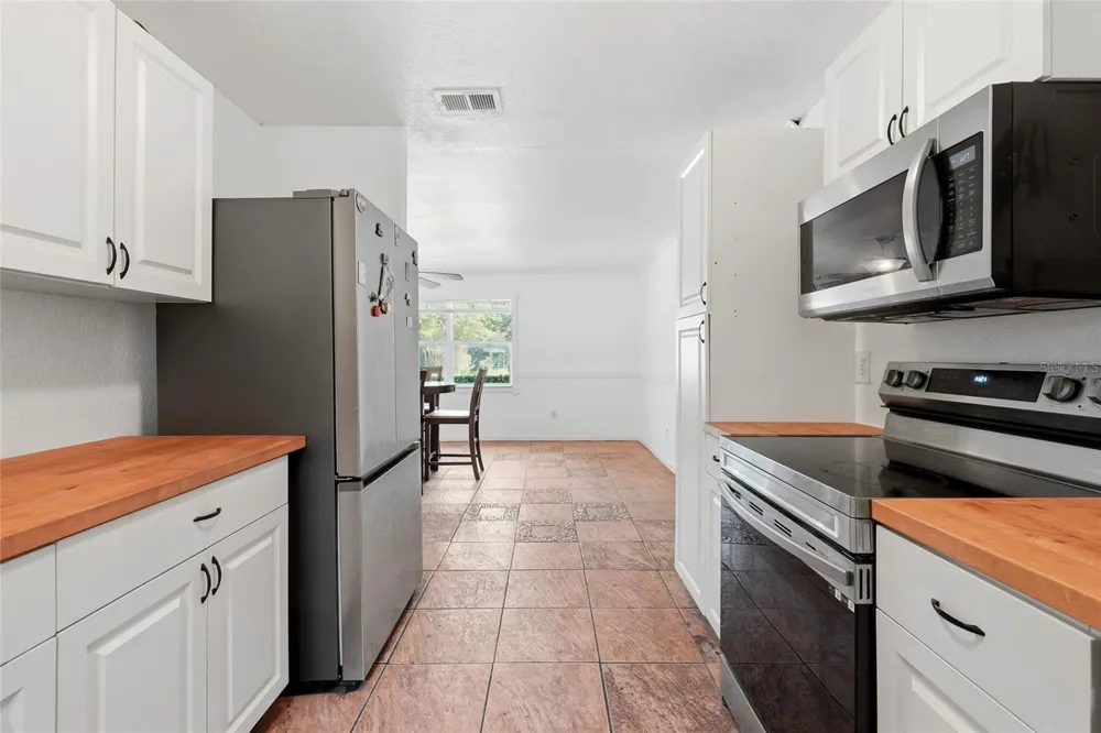 3145 NW 48TH PLACE Gainesville, FL 32605