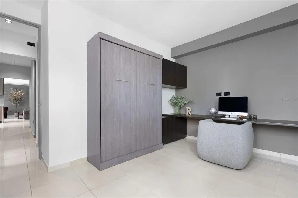 592 TTE CESAR GONALEZ AVE, TORRE CIBELES, TORRE I AVENUE #213 San Juan, PR 00918