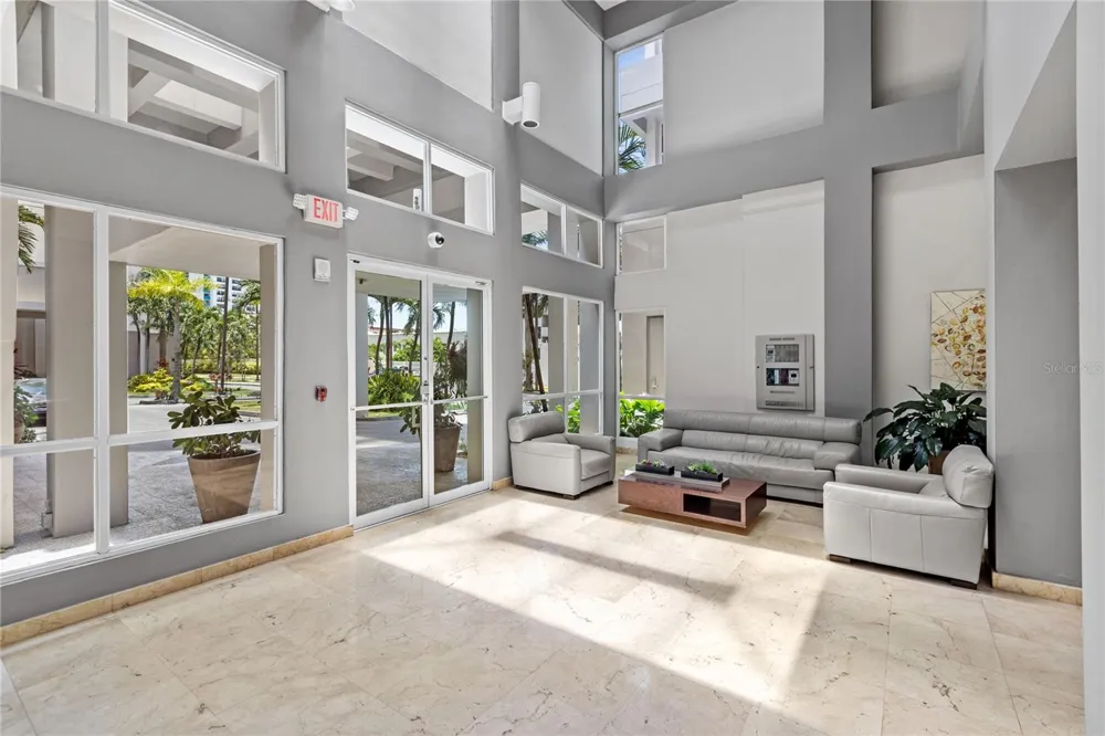 592 TTE CESAR GONALEZ AVE, TORRE CIBELES, TORRE I AVENUE #213 San Juan, PR 00918