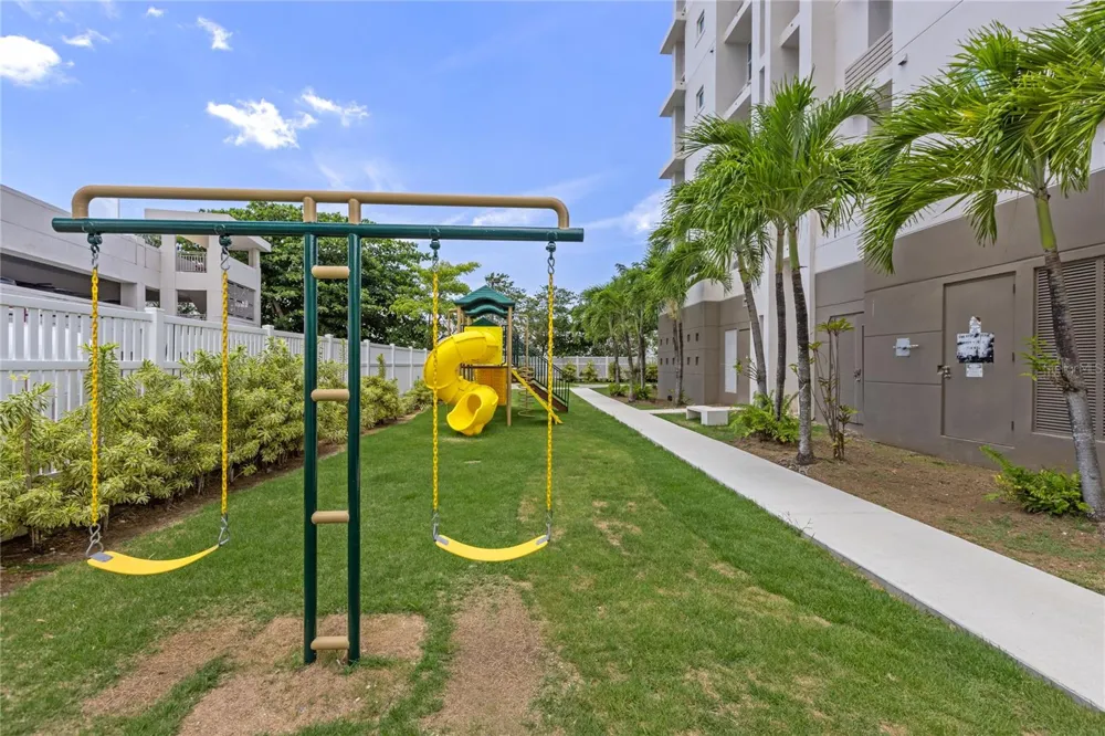 592 TTE CESAR GONALEZ AVE, TORRE CIBELES, TORRE I AVENUE #213 San Juan, PR 00918