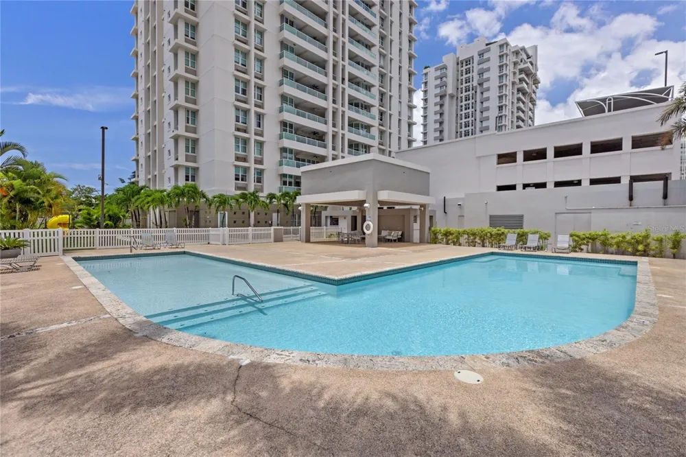 592 TTE CESAR GONALEZ AVE, TORRE CIBELES, TORRE I AVENUE #213 San Juan, PR 00918