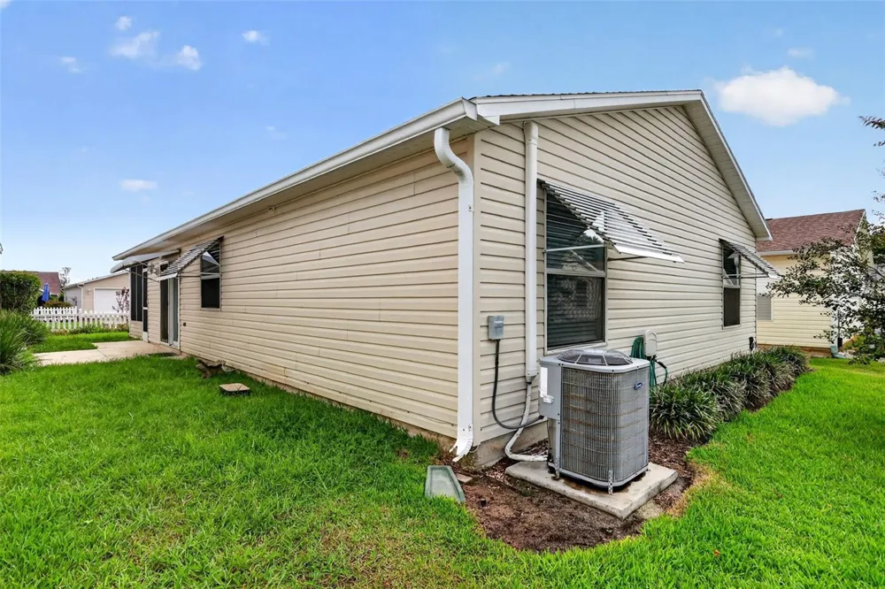 483 HILDALGO DRIVE The Villages, FL 32159