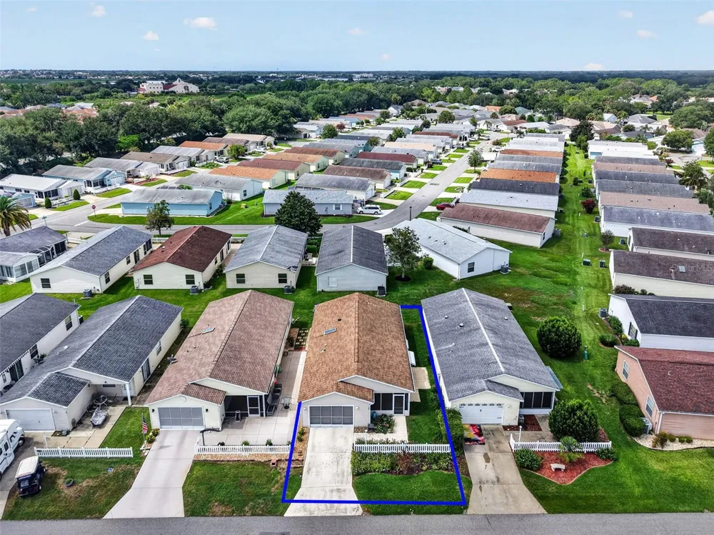 483 HILDALGO DRIVE The Villages, FL 32159