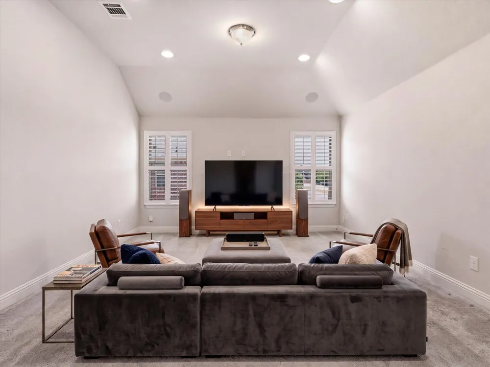 291 Moorland Drive Richardson, TX 75080